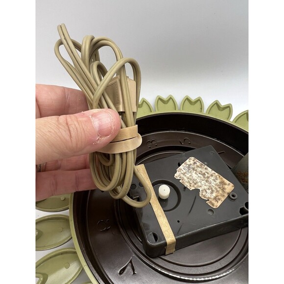 Vintage Westclox Electric Wall Clock Green Leaf MCM Floral Flower READ DESCRIP! - Picture 11 of 13